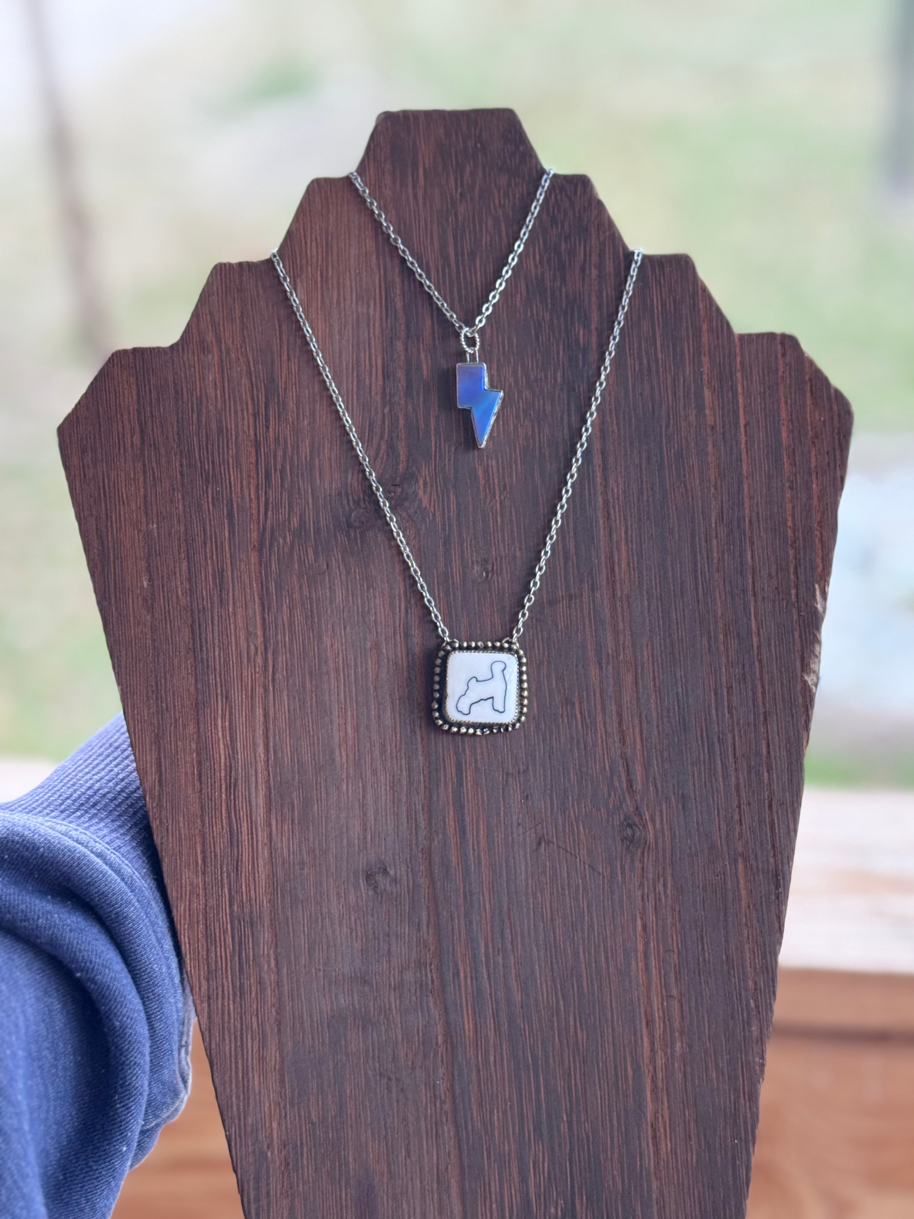 DEAL OF THE DAY! LIGHTNING BOLT NECKLACE